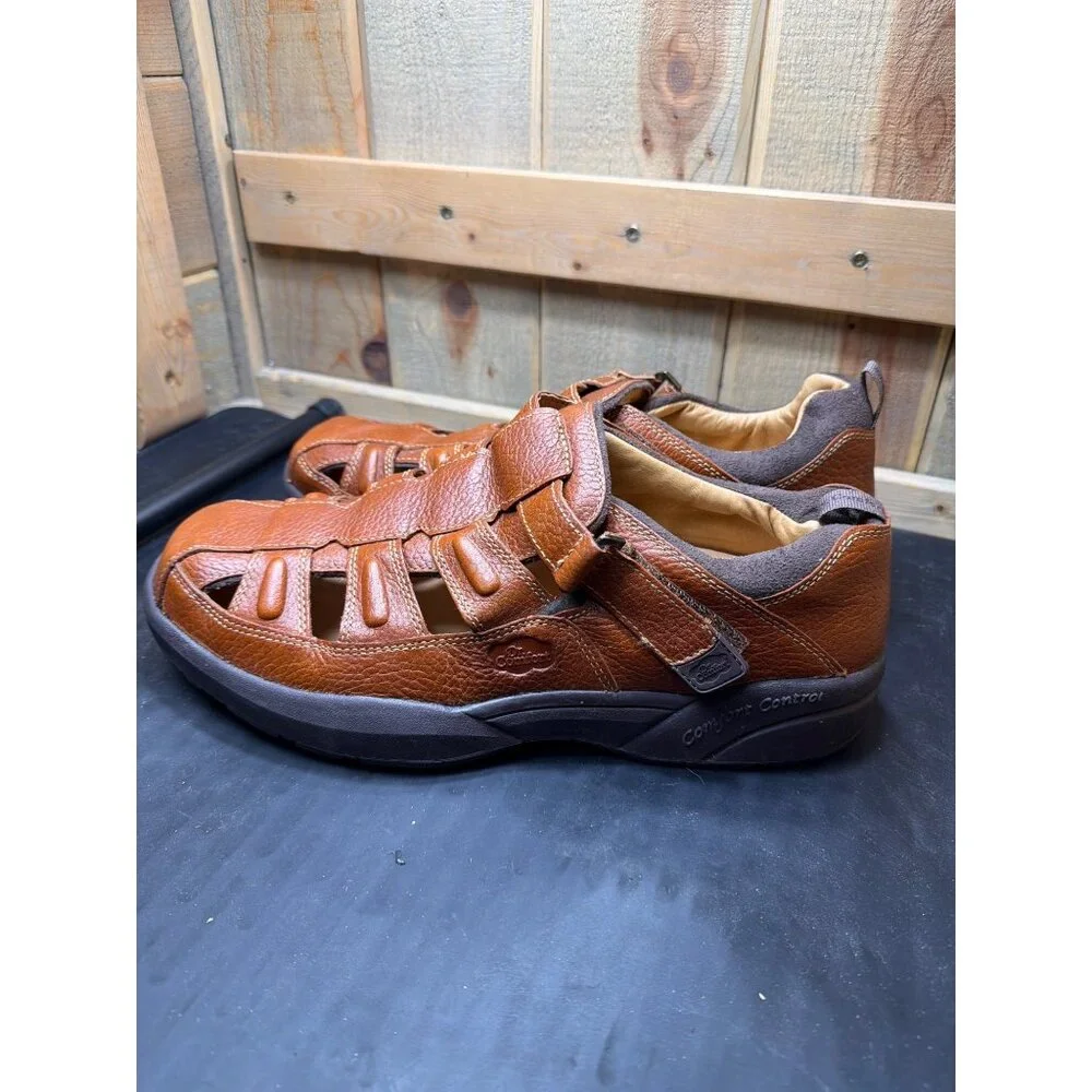 Dr. Comfort Fisherman Mens Sandal 13XW Full-Grain Leather Brown Tan
